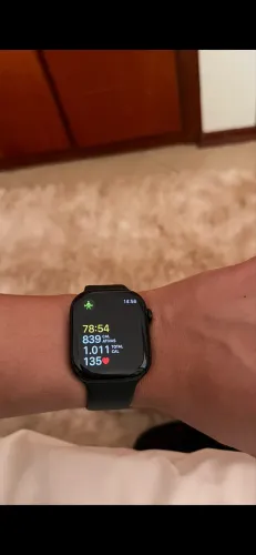VENDO APPLE WATCH SERIES 10 46MM GPS + CELULAR