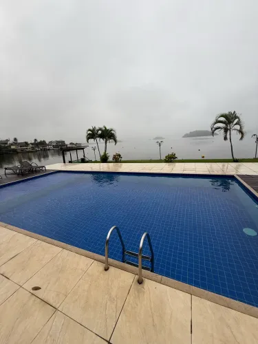 COBERTURA EXCLUSIVA NO CONDOMÍNIO PIER 103 - ANGRA DOS REIS/RJ ?