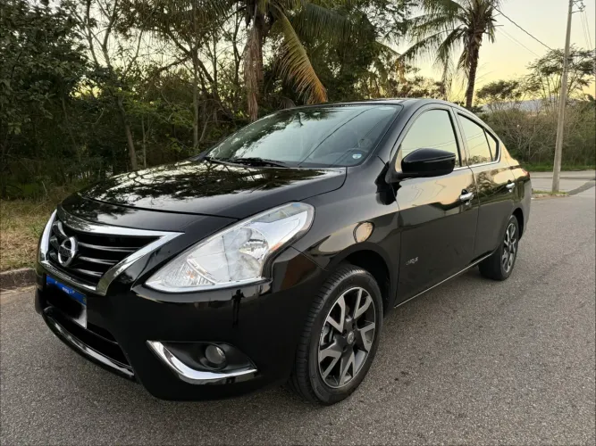 Nissan Versa Unique 1.6 16V Flex 4P Mec. 2016