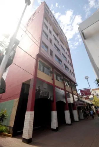 Vendo prédio no Centro de Volta Redonda 
