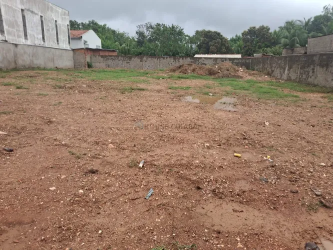 Terreno à venda - Ribeirão da Ponte - Ótima Oportunidade