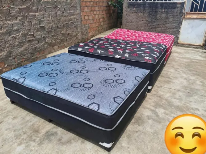 Camas Box casal de mola a pronta entrega