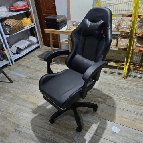 Cadeira Gamer nova na caixa!