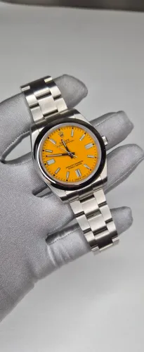 Rolex oyster amarelo 
