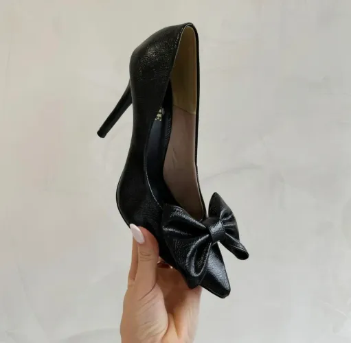 SCARPIN PRETO NOVO