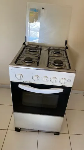 Fogão 4 bocas pra hj