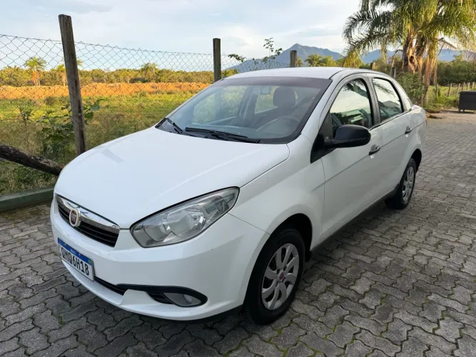 Fiat Grand Siena Attractive 1.0 Flex 8V 4P 2018