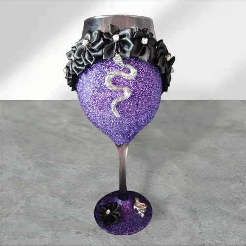 Taça Pombagira Luxo