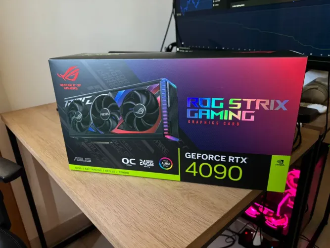 RTX 4090 Asus Rog Strix OC na Garantia até Abril de 2027
