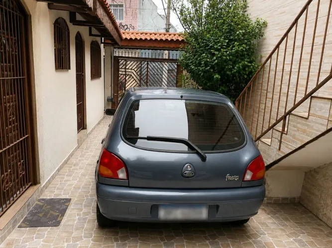 Ford Fiesta Street/ Action 1.0 8V 5P 2004