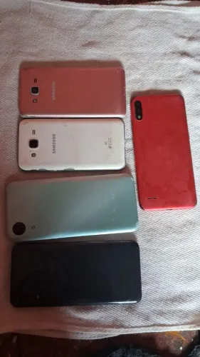 Vende-se carcaça de telefones