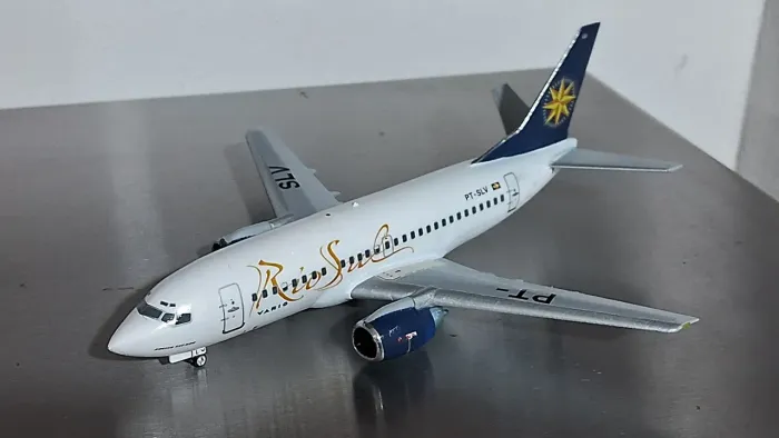 Miniatura maquete boeing 737-500 RIOSUL VARIG
