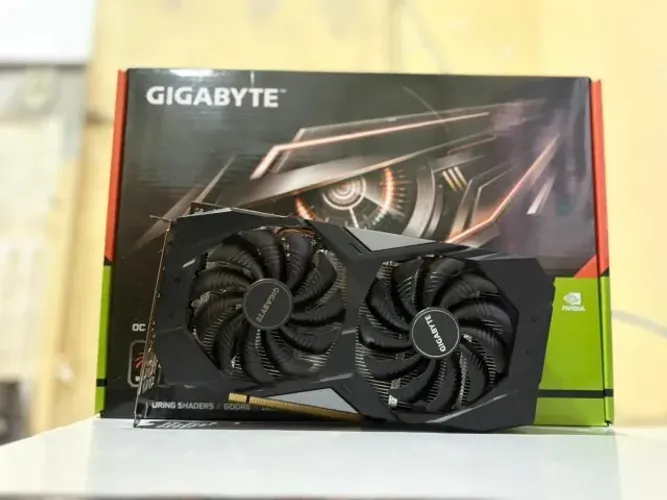 Placa de Vídeo GTX 1660 Super 6gb Gigabyte NVIDIA