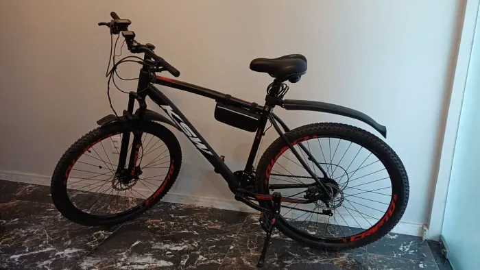 VENDO BICICLETA 