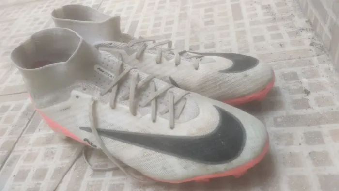 Nike mercurial usada