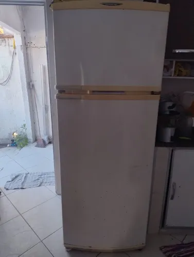  Vendo geladeira Brastemp duplex 470 L ciclo Frost gigante