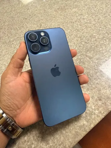 iPhone 15 pro max 256 GB titânio azul