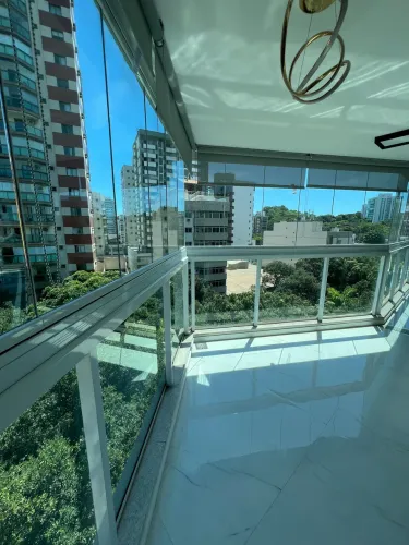 Apart 3qt suit + suit canad compl 124 ml área constr frente Praia Santa Helena/P do Canto