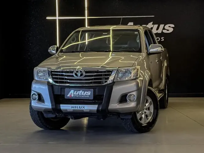 Toyota Hilux CD SRV 4X4 2.7 Flex 16V Aut. 2015