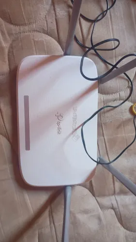 Vendo roteador pouco tempo de uso