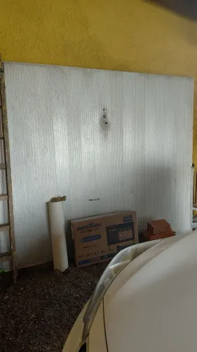Portão de garagem com todas as ferragens