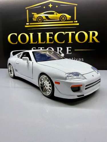 Miniatura Toyota Supra Velozss e Furiosos escala 1:24