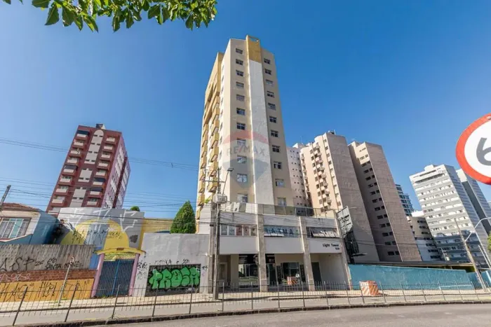Sala Comercial Garden no bairro Bacacheri