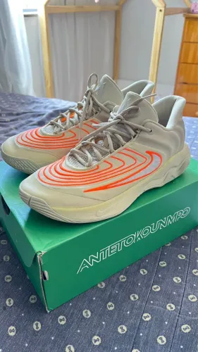 VENDO TÊNIS GIANNIS IMMORTALITY 4