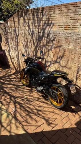 Vendo FZ-25 ou troco