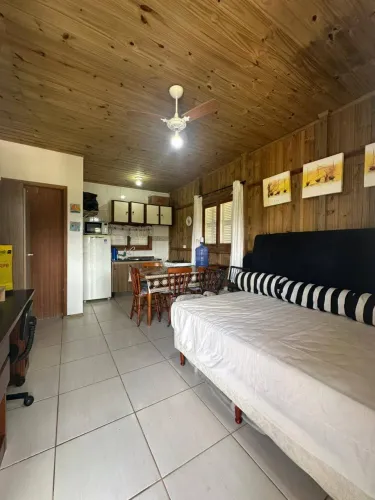 Casa para alugar na servidao hermínio júlio raquel, grama, Garopaba - SC