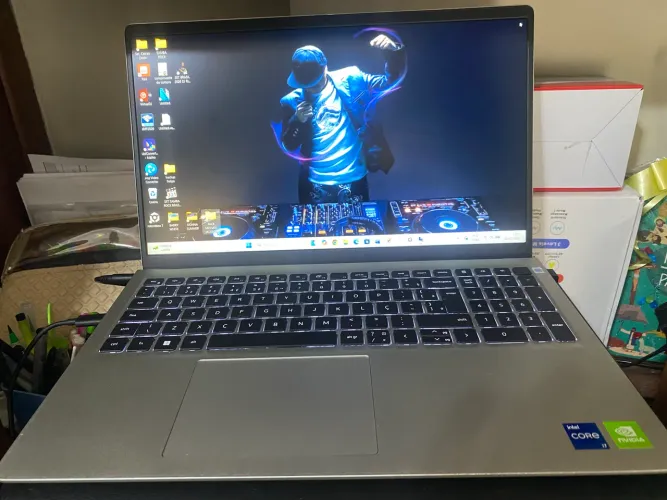 NOTEBOOK DELL INSPIRON 15 3530