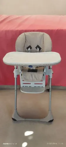 Vendo Cadeirinha de Alimentação 