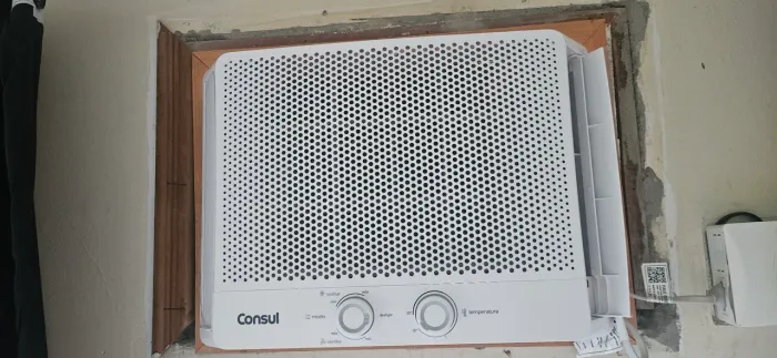 Vendo ar condicionado 7.500, estou vendo pq compre a pouco tempo e nao estou usando  