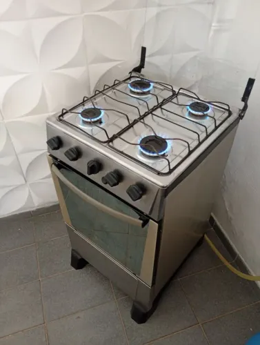 Fogão atlas 4 bocas inox usado funcionando perfeitamente