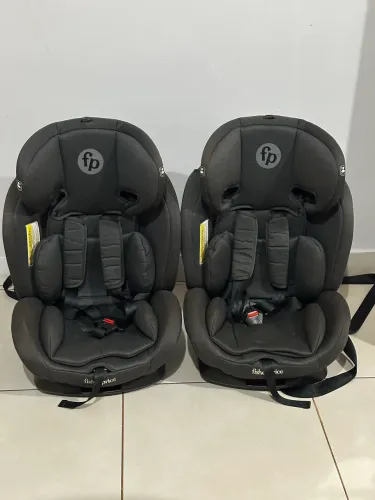 Cadeirinha Fisher Price Giro 360º com ISOFIX $850 CADA UMA