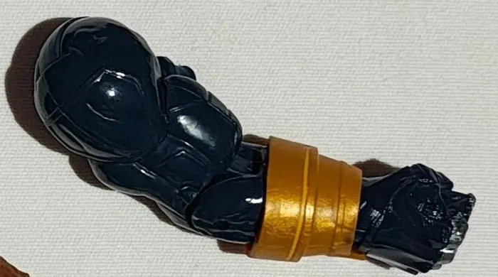 Braço Thanos BAF Marvel Legends