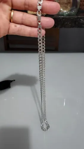 Cordão de prata