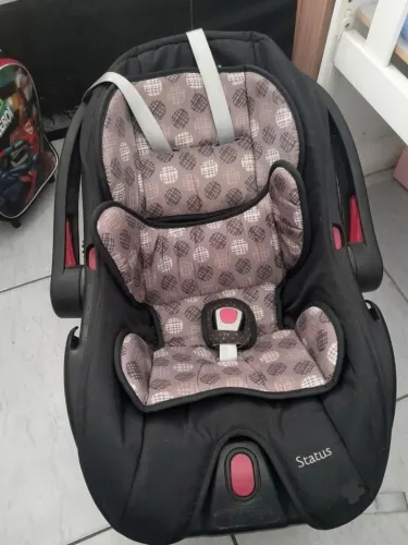 Vendo coisas de bebê