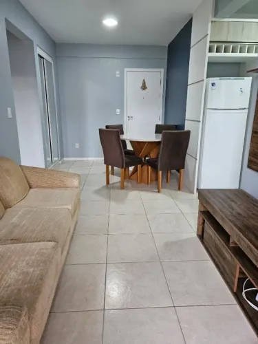 Apartamento em Capoeiras, 2 quartos, 2 vagas.