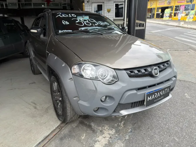 Fiat Palio Week.adv.lock.dualogic 1.8 Flex 2015