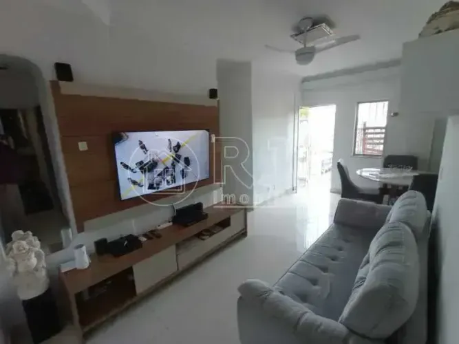 Apartamento para venda possui 67 metros quadrados com 2 quartos em Vila Isabel - Rio de Ja