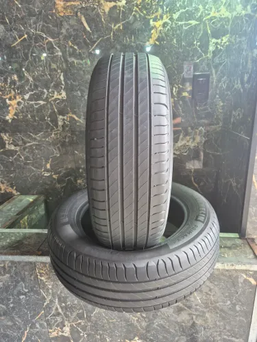 Pneu Michelin 185 60 15