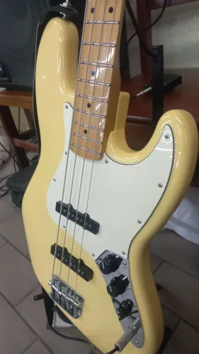 Baixo fender player 2 México