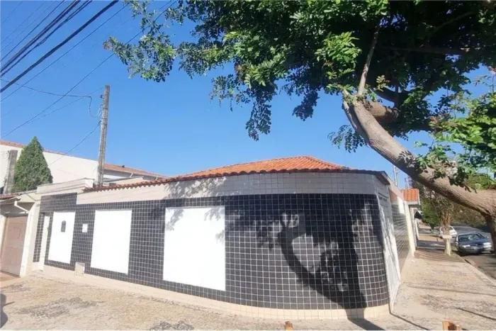 Casa para aluguel tem 87 metros quadrados com 3 quartos em Jardim Elite - Piracicaba - São