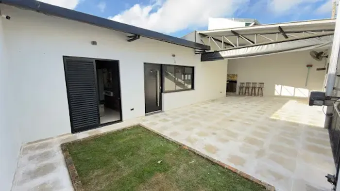 Casa com 1 dormitório, 90 m² - venda por R$ 320.000,00 ou aluguel por R$ 2.382,99/mês - Vi