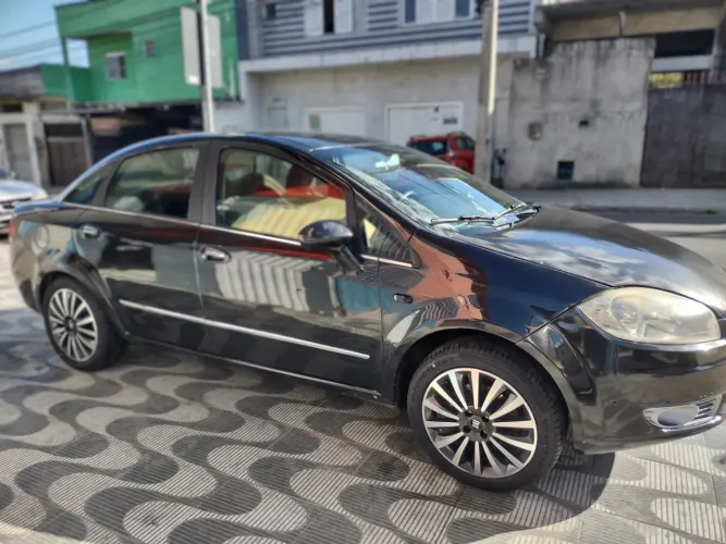 Fiat Linea 1.9/ HLX 1.9/ 1.8 Flex 16V 4P 2011