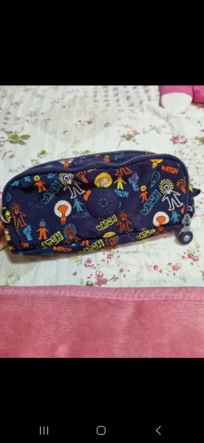 ESTOJO KIPLING original, modelo GITROY