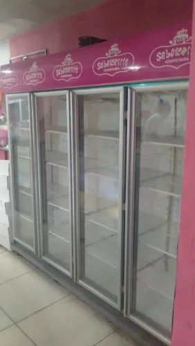EXPOSITOR 4 PORTAS GELADEIRA + MOTOR NOVO NA CAIXA COMPATIVEL 