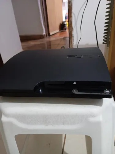 Vendo ps3 slim leia descrição