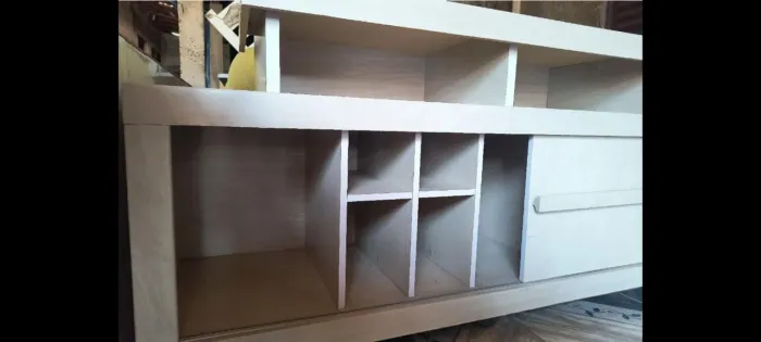 RACK + TV 32' = $500,00<br>